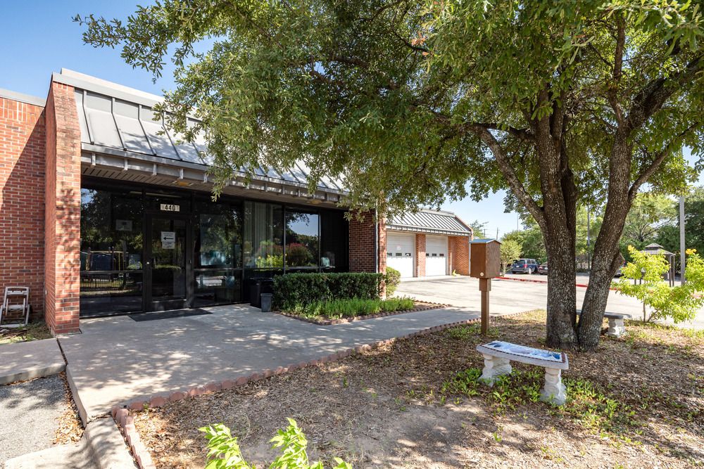 Large Office/Warehouse or Creative Workspace: 14401 Owen Tech Blvd, Austin, TX 78728